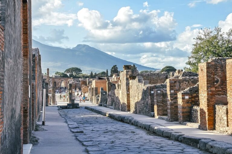 pompeii-4053847_1280